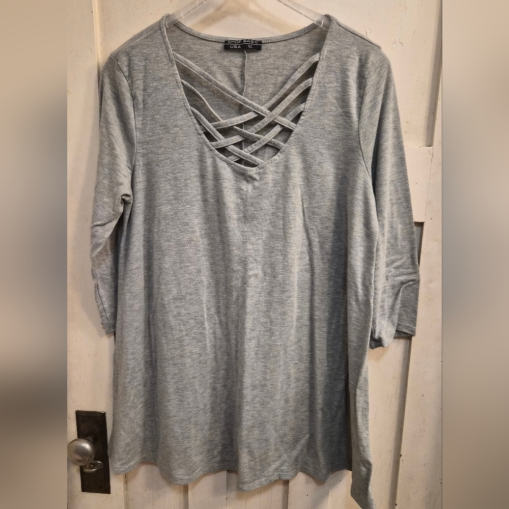 NWOT Heather Gray Crisscross Front Tunic Top – 3/4 Sleeve (XL) by Shop Basic USA